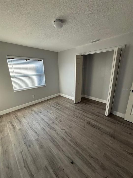 For Sale: $450,000 (6 beds, 0 baths, 2496 Square Feet)