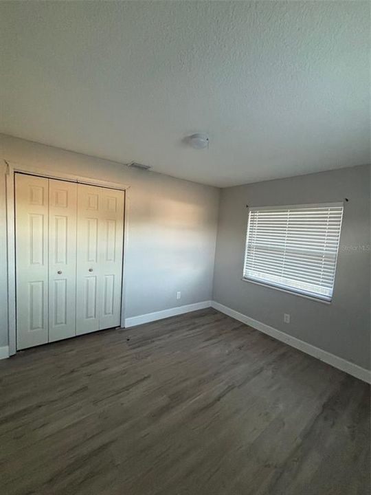 For Sale: $450,000 (6 beds, 0 baths, 2496 Square Feet)