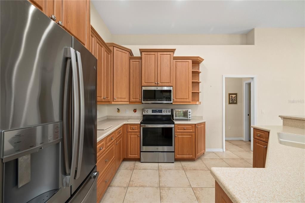 На продажу: $375,000 (3 спален, 2 ванн, 2292 Квадратных фут)