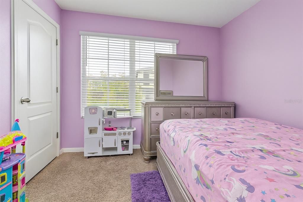 На продажу: $265,000 (4 спален, 2 ванн, 1851 Квадратных фут)