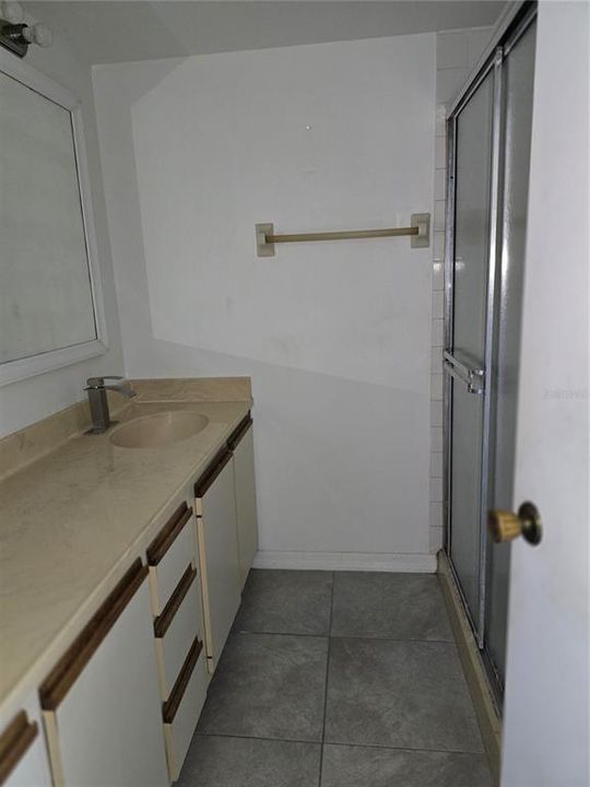 For Rent: $1,850 (2 beds, 2 baths, 1285 Square Feet)