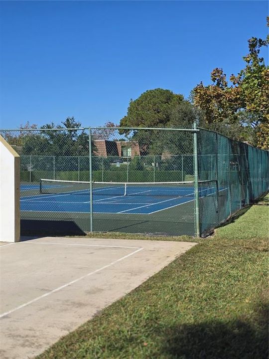 For Rent: $1,850 (2 beds, 2 baths, 1285 Square Feet)