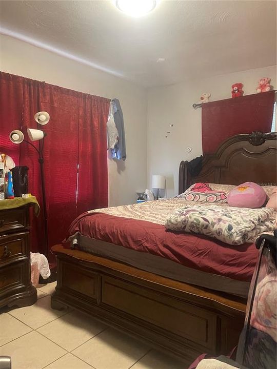 En Venta: $254,999 (3 camas, 1 baños, 864 Pies cuadrados)