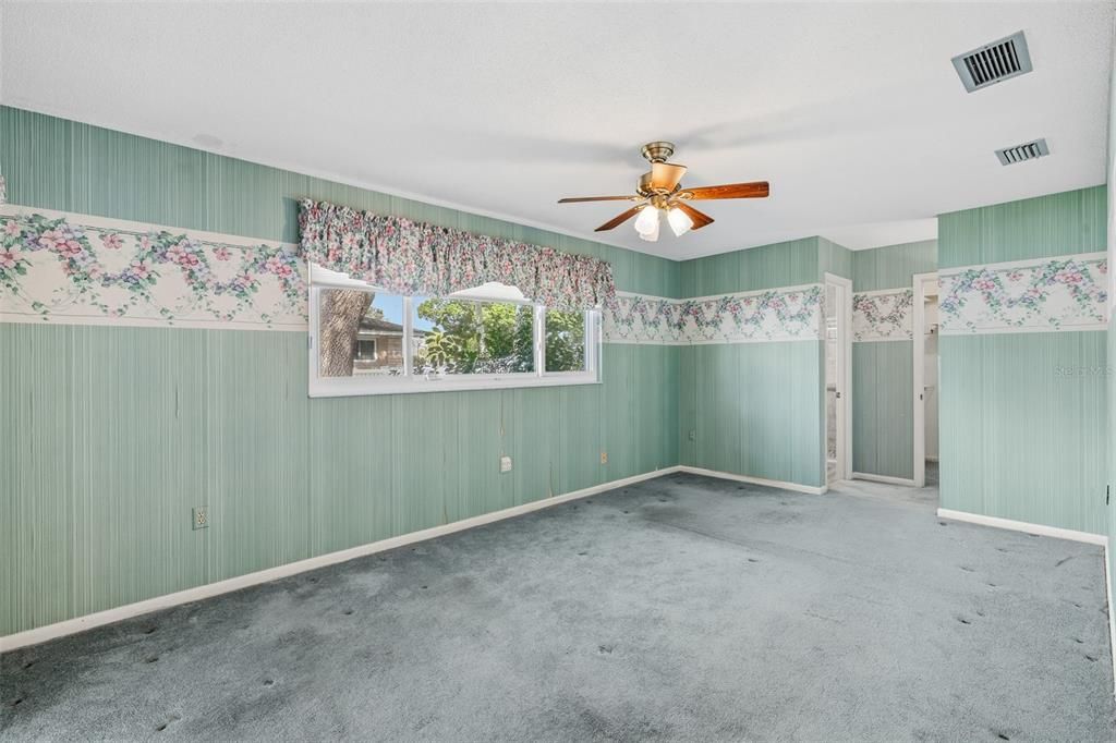 待售: $470,000 (4 贝兹, 3 浴室, 2109 平方英尺)