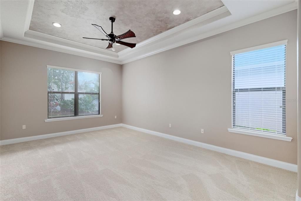 На продажу: $624,900 (3 спален, 3 ванн, 3214 Квадратных фут)