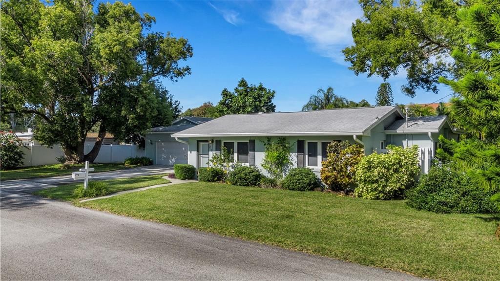 En Venta: $499,000 (3 camas, 2 baños, 1239 Pies cuadrados)