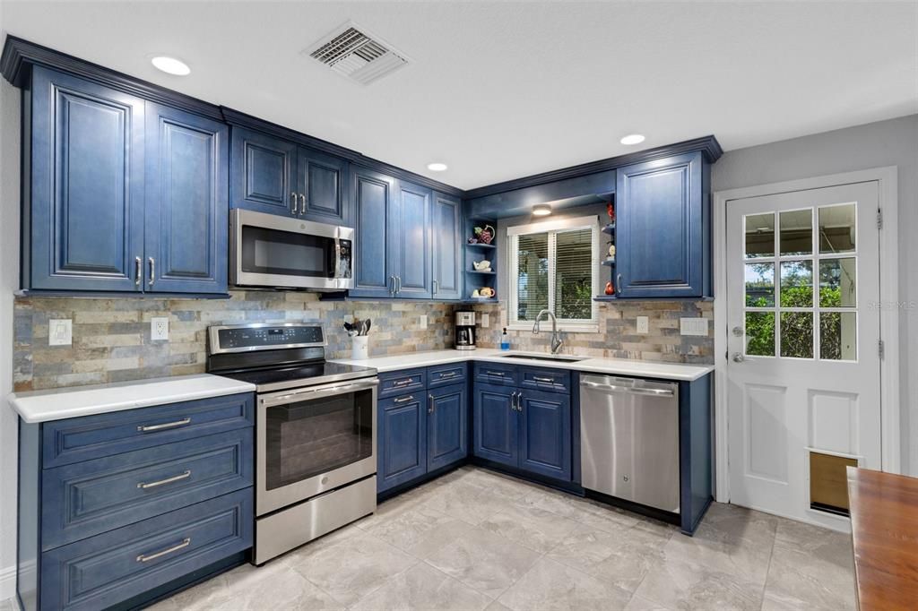 En Venta: $499,000 (3 camas, 2 baños, 1239 Pies cuadrados)