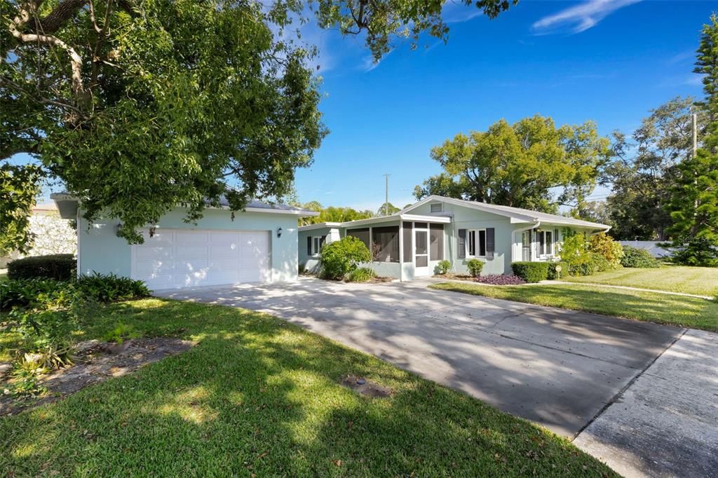 En Venta: $499,000 (3 camas, 2 baños, 1239 Pies cuadrados)