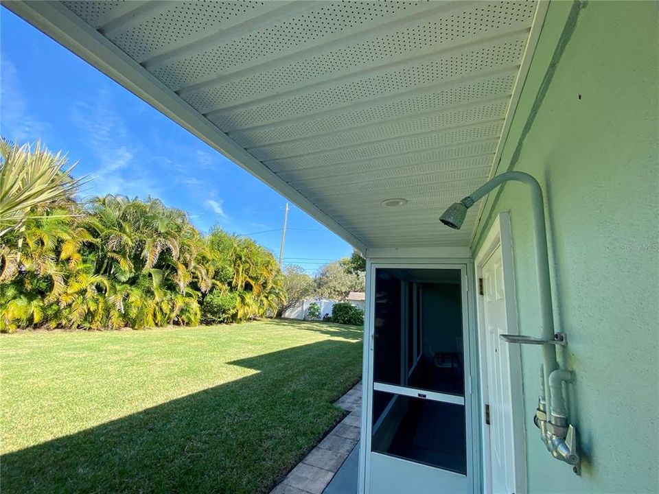 En Venta: $499,000 (3 camas, 2 baños, 1239 Pies cuadrados)