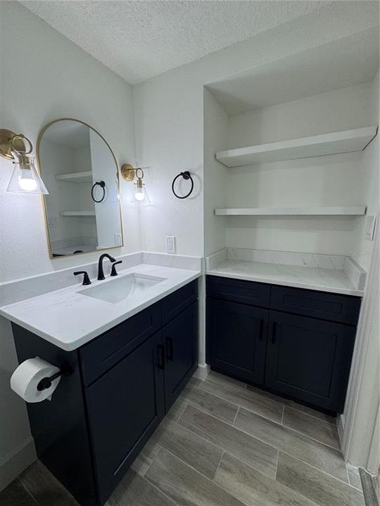 For Rent: $2,950 (3 beds, 2 baths, 2046 Square Feet)