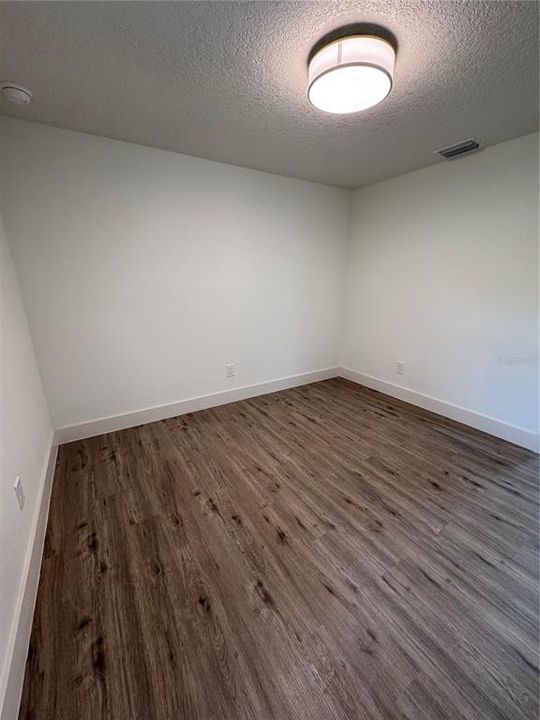 For Rent: $2,950 (3 beds, 2 baths, 2046 Square Feet)