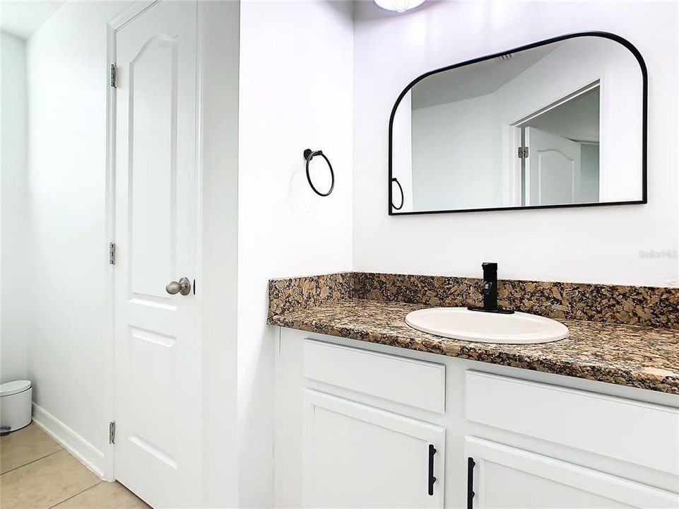 待售: $545,000 (5 贝兹, 3 浴室, 3170 平方英尺)