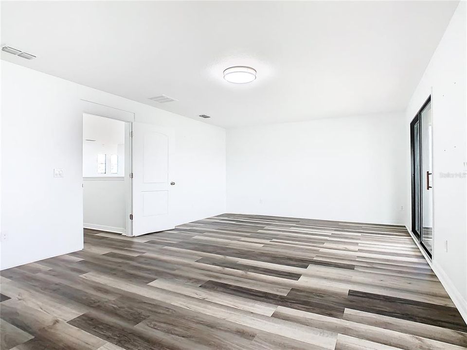 待售: $545,000 (5 贝兹, 3 浴室, 3170 平方英尺)