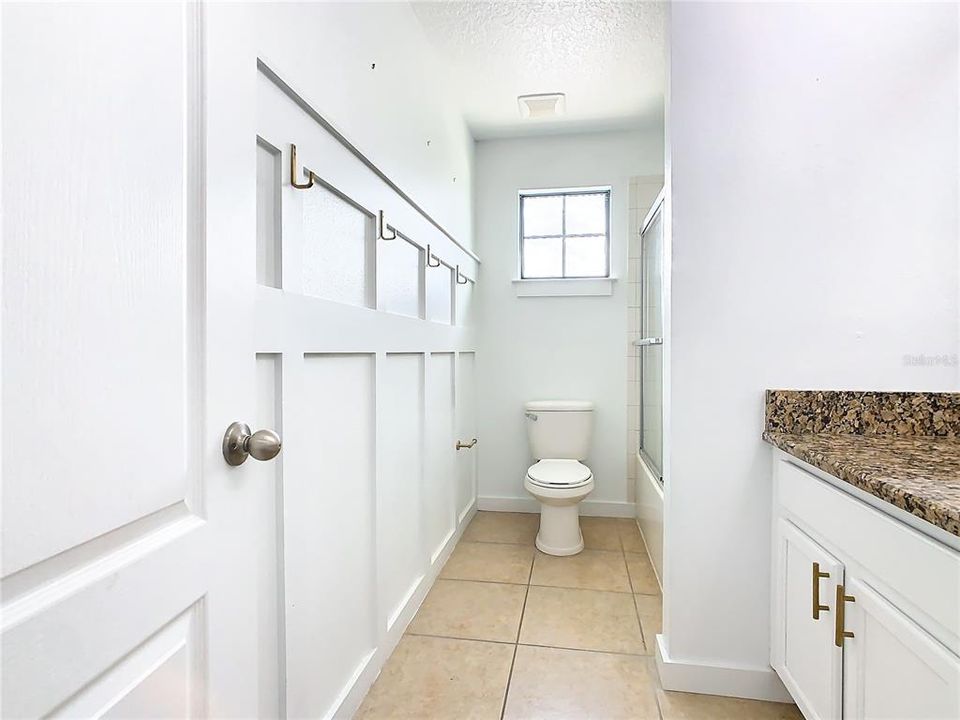 待售: $545,000 (5 贝兹, 3 浴室, 3170 平方英尺)