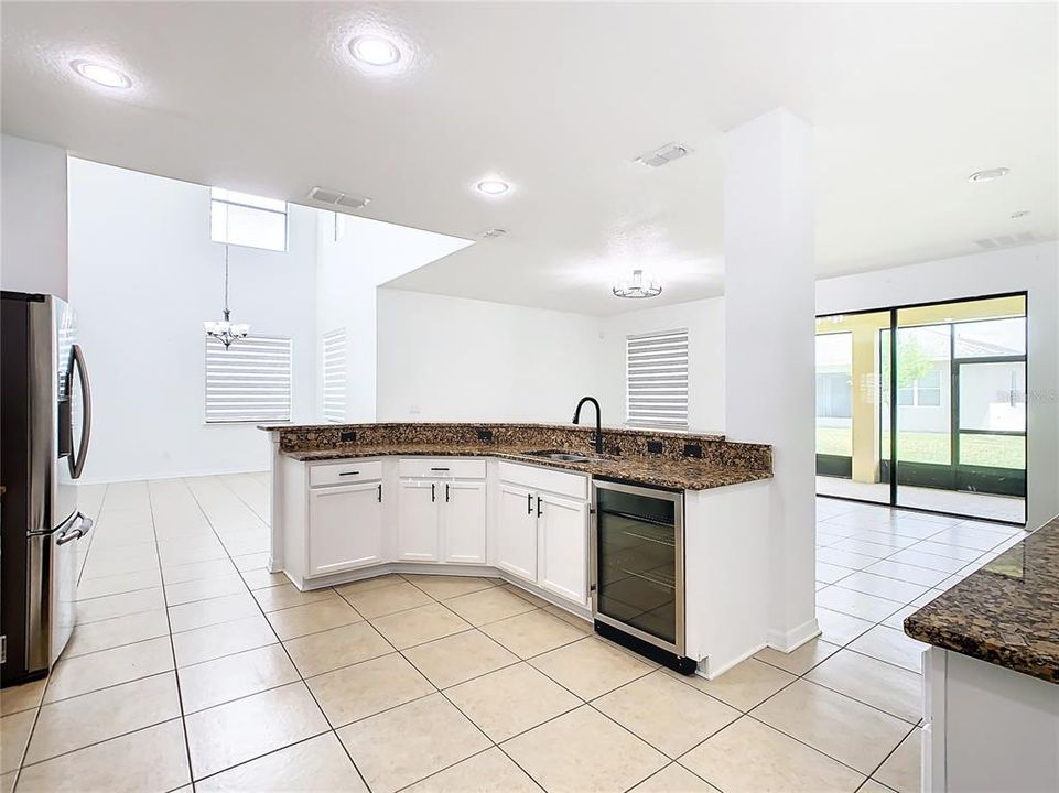 待售: $545,000 (5 贝兹, 3 浴室, 3170 平方英尺)