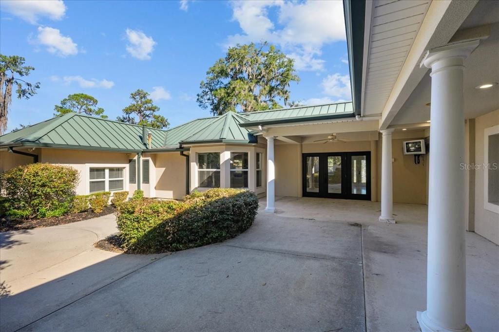 En Venta: $474,900 (3 camas, 2 baños, 3282 Pies cuadrados)