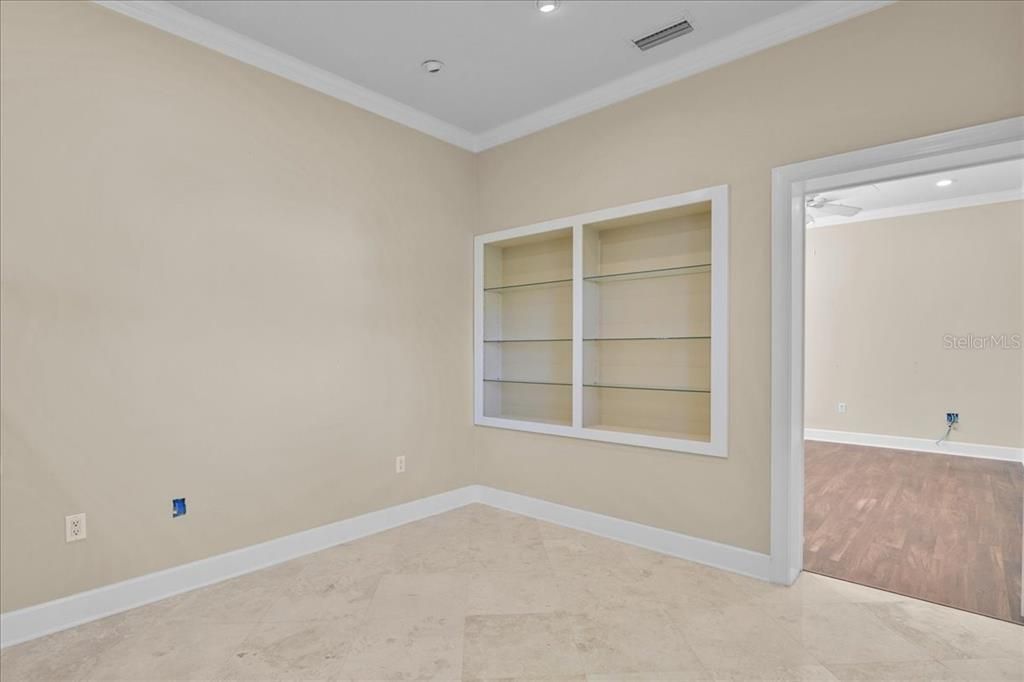 En Venta: $474,900 (3 camas, 2 baños, 3282 Pies cuadrados)