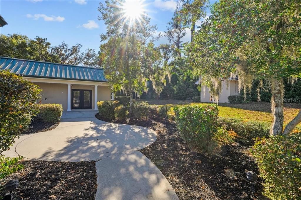 En Venta: $474,900 (3 camas, 2 baños, 3282 Pies cuadrados)