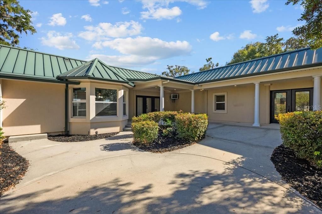 En Venta: $474,900 (3 camas, 2 baños, 3282 Pies cuadrados)