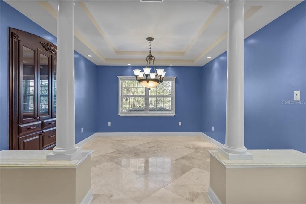 En Venta: $474,900 (3 camas, 2 baños, 3282 Pies cuadrados)