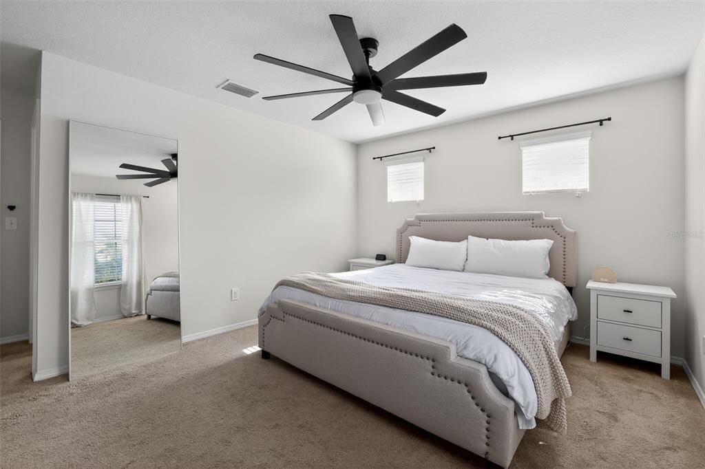 待售: $219,900 (2 贝兹, 2 浴室, 1280 平方英尺)