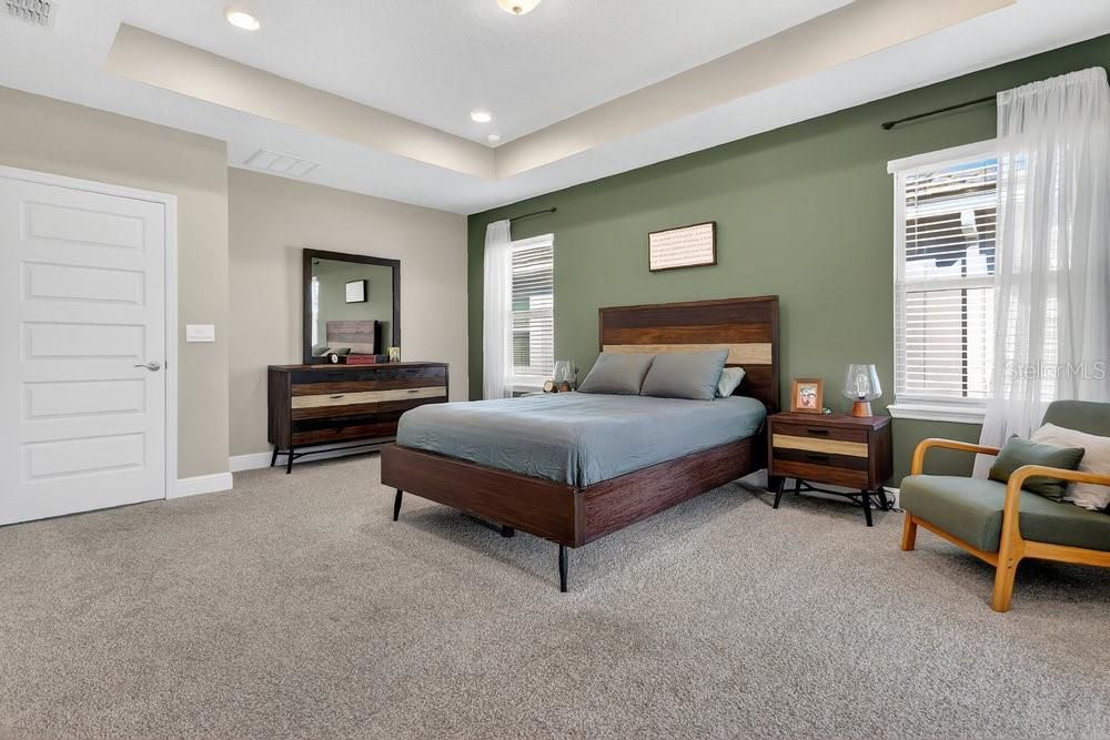 En Venta: $1,135,900 (5 camas, 5 baños, 3416 Pies cuadrados)