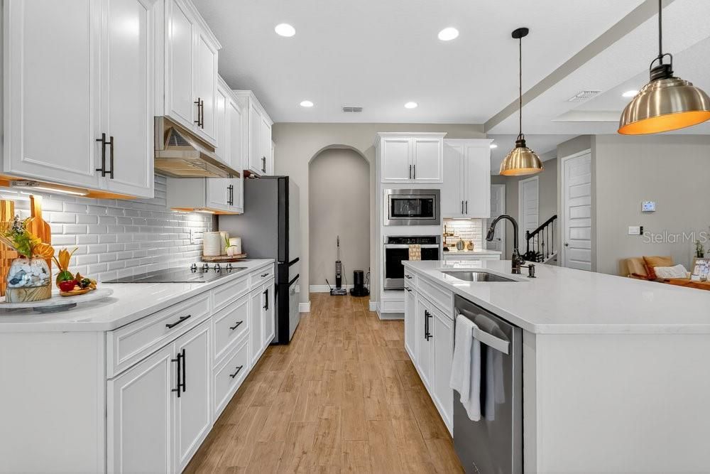 En Venta: $1,135,900 (5 camas, 5 baños, 3416 Pies cuadrados)