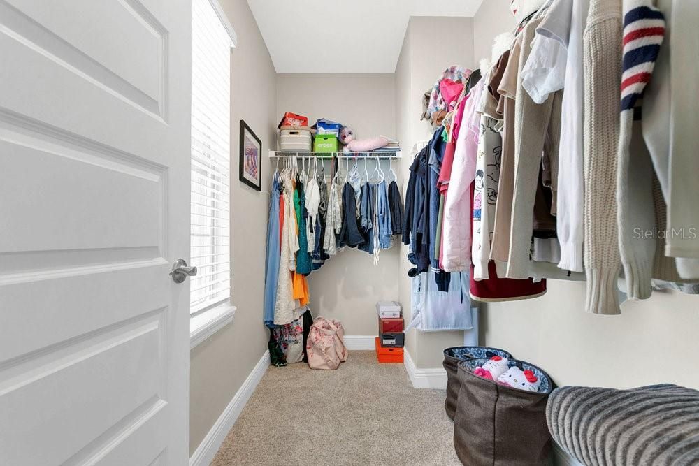 En Venta: $1,135,900 (5 camas, 5 baños, 3416 Pies cuadrados)