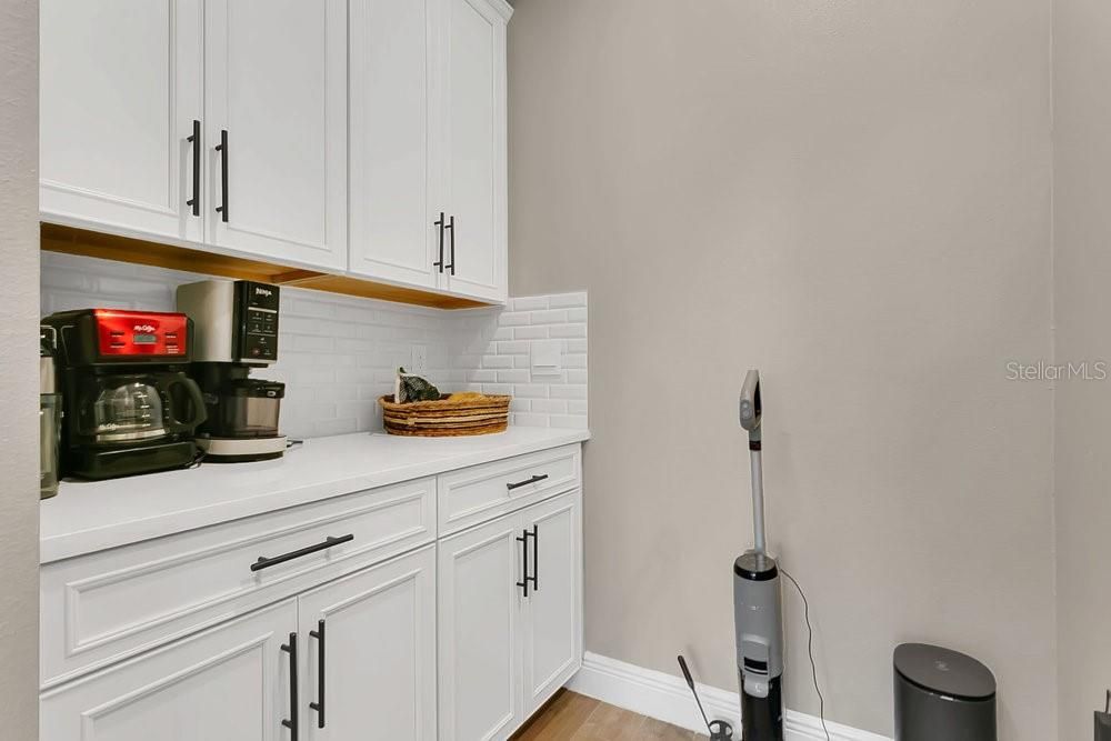 En Venta: $1,135,900 (5 camas, 5 baños, 3416 Pies cuadrados)