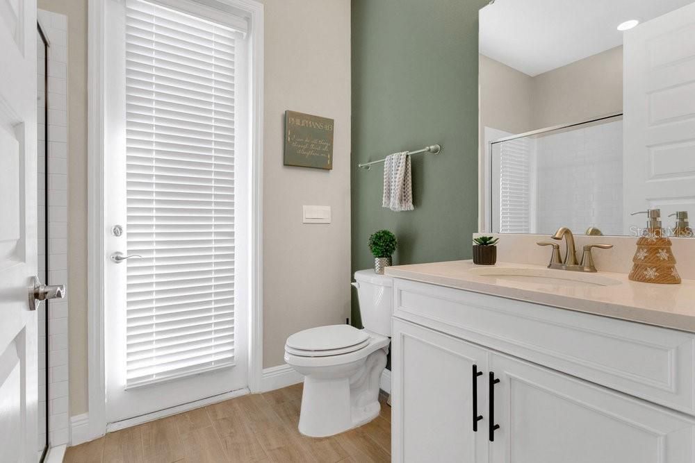 En Venta: $1,135,900 (5 camas, 5 baños, 3416 Pies cuadrados)