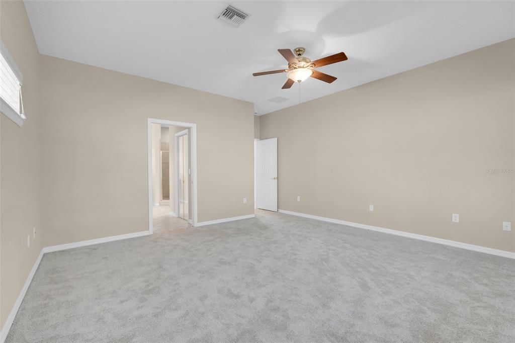 待售: $549,000 (4 贝兹, 3 浴室, 2888 平方英尺)