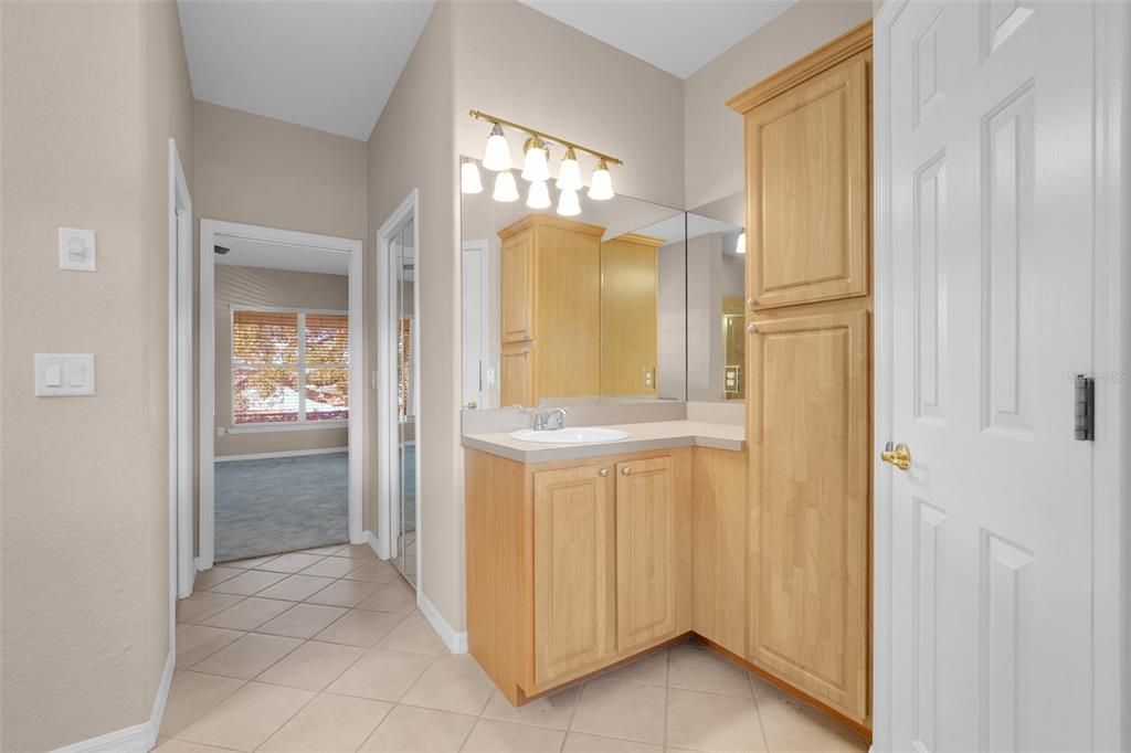 待售: $549,000 (4 贝兹, 3 浴室, 2888 平方英尺)