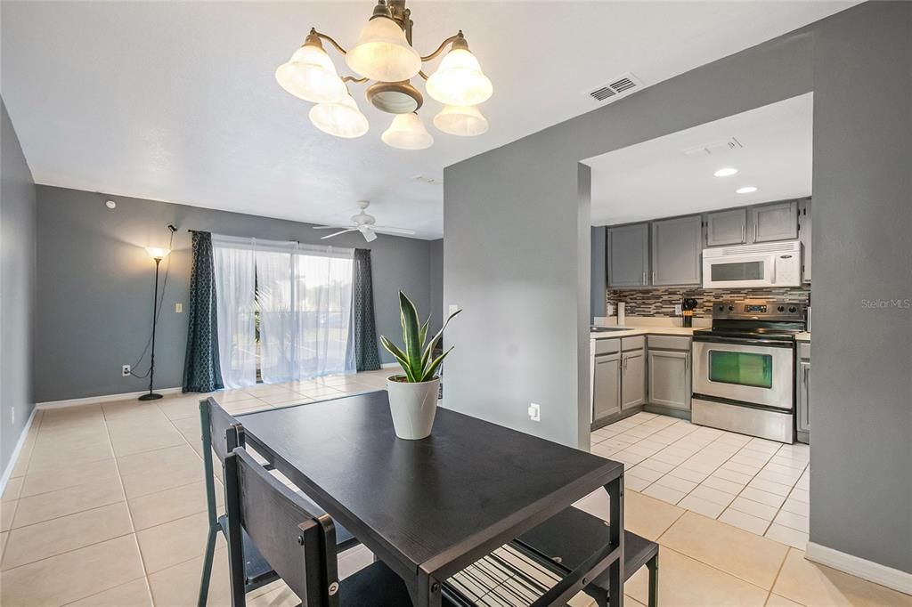 En Renta: $1,750 (2 camas, 2 baños, 1265 Pies cuadrados)