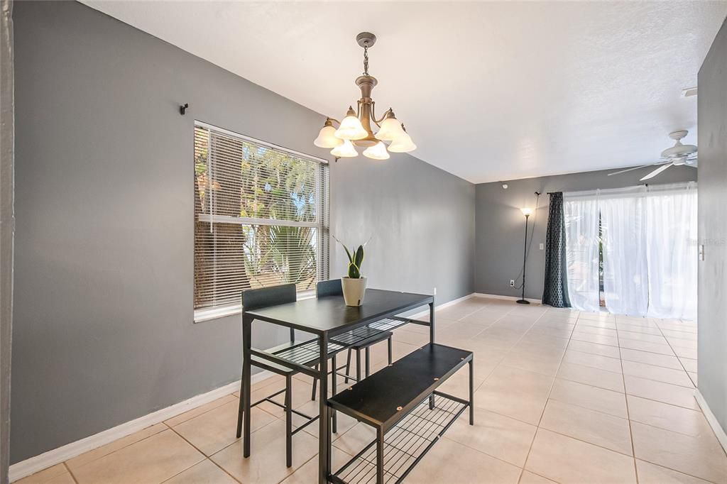 En Renta: $1,750 (2 camas, 2 baños, 1265 Pies cuadrados)