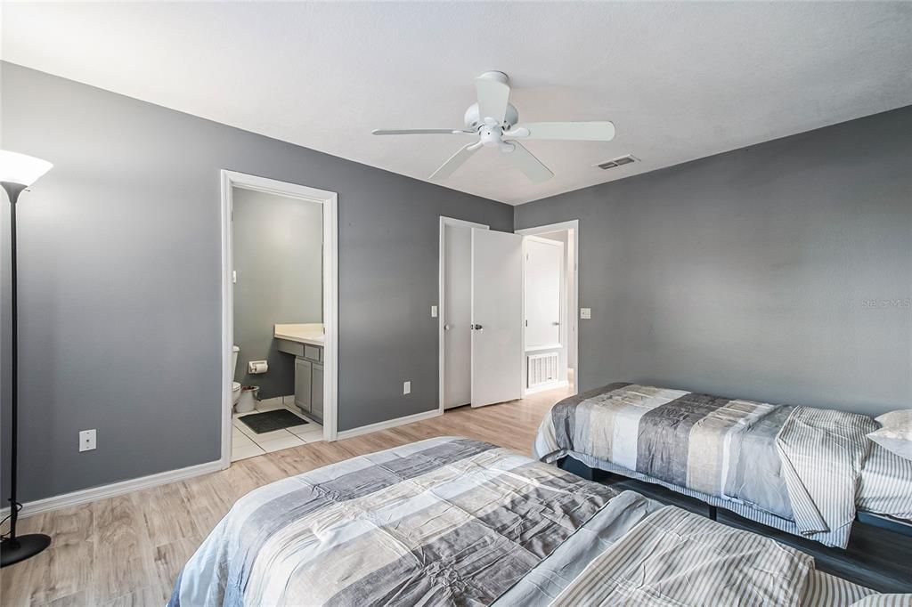 En Renta: $1,750 (2 camas, 2 baños, 1265 Pies cuadrados)