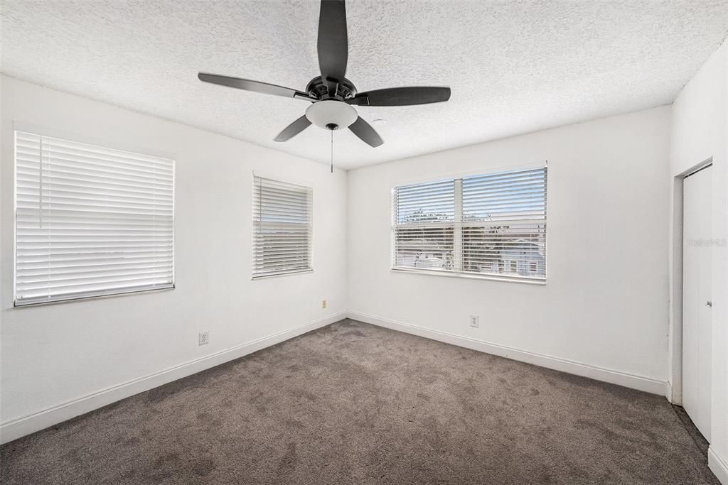 На продажу: $450,000 (3 спален, 2 ванн, 1656 Квадратных фут)