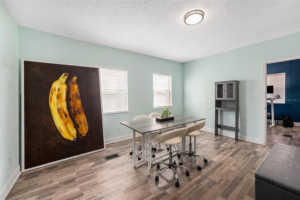 На продажу: $450,000 (3 спален, 2 ванн, 1656 Квадратных фут)