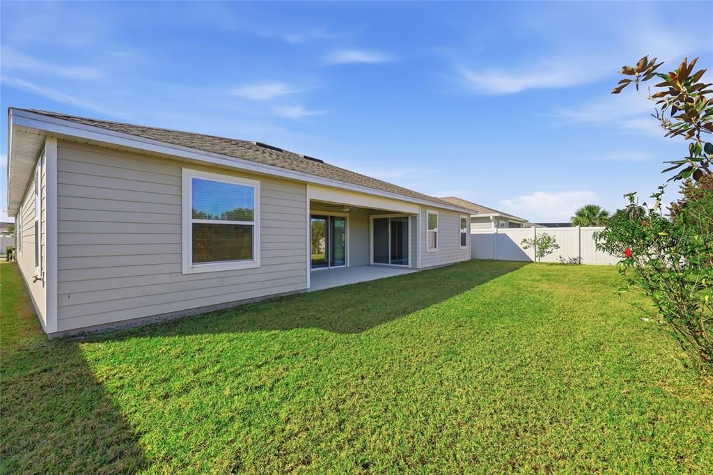 En Venta: $455,000 (4 camas, 3 baños, 2610 Pies cuadrados)