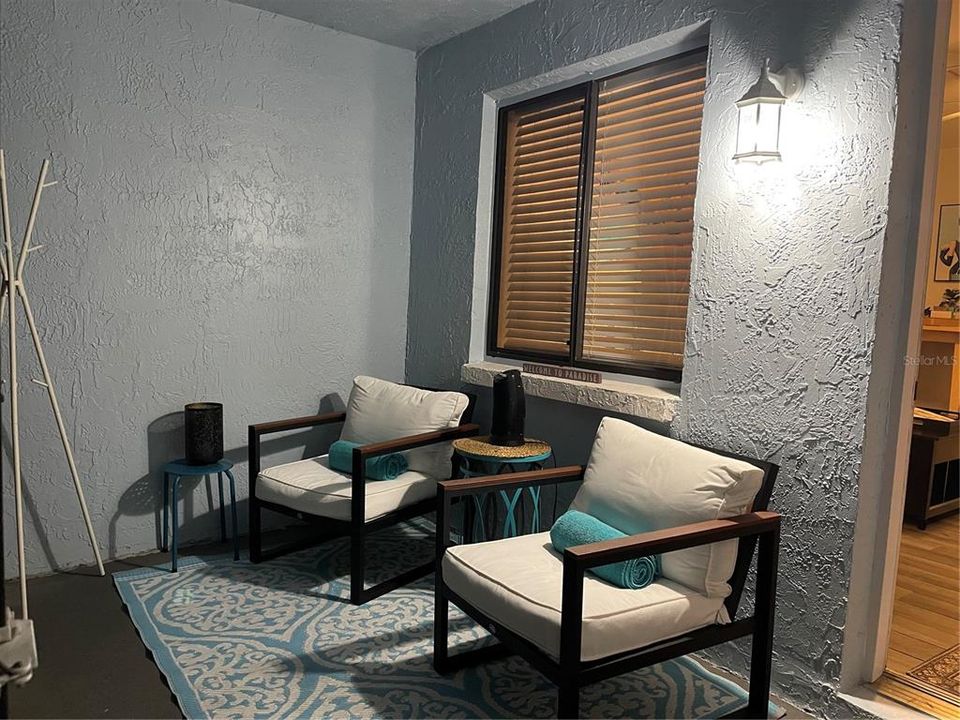 For Sale: $139,900 (1 beds, 1 baths, 456 Square Feet)