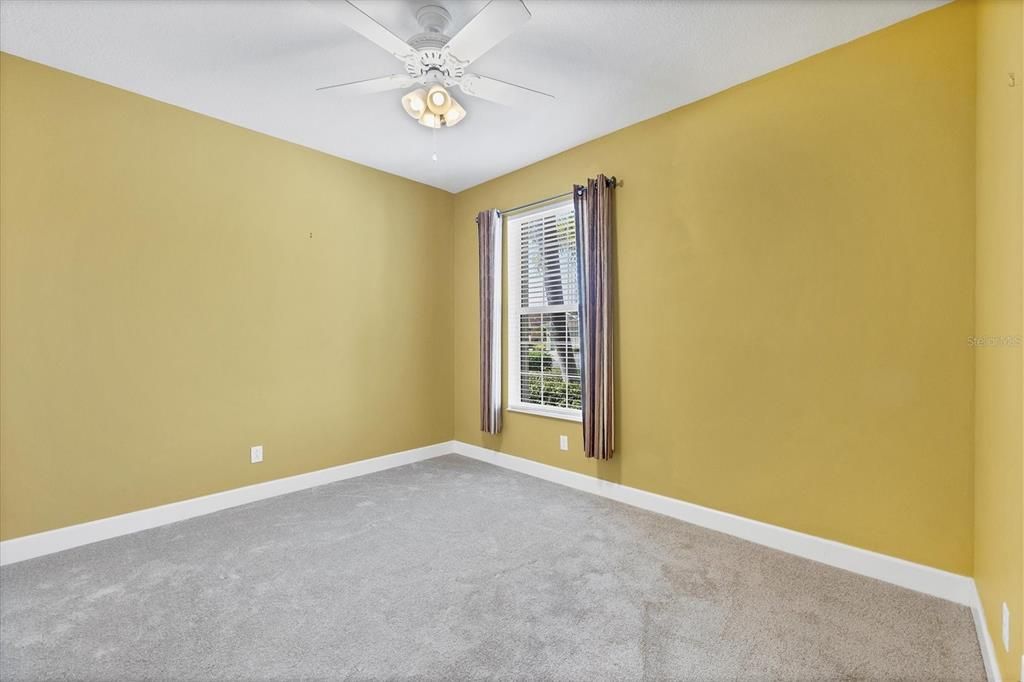 待售: $345,000 (2 贝兹, 2 浴室, 1558 平方英尺)