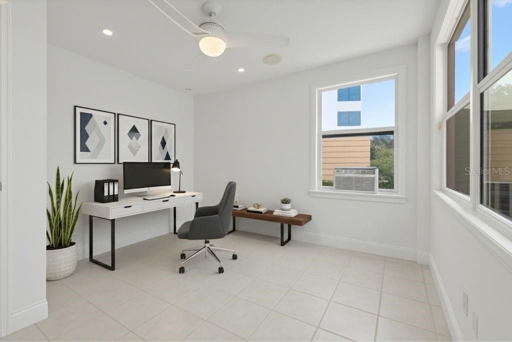 На продажу: $995,000 (3 спален, 2 ванн, 2035 Квадратных фут)