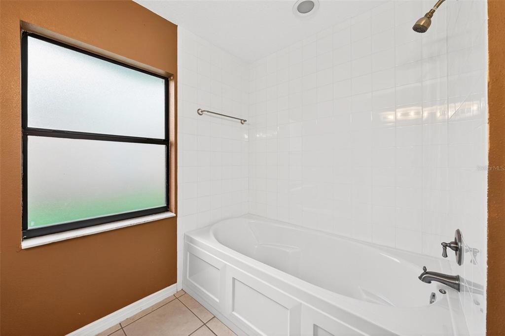 For Sale: $650,000 (3 beds, 2 baths, 2232 Square Feet)