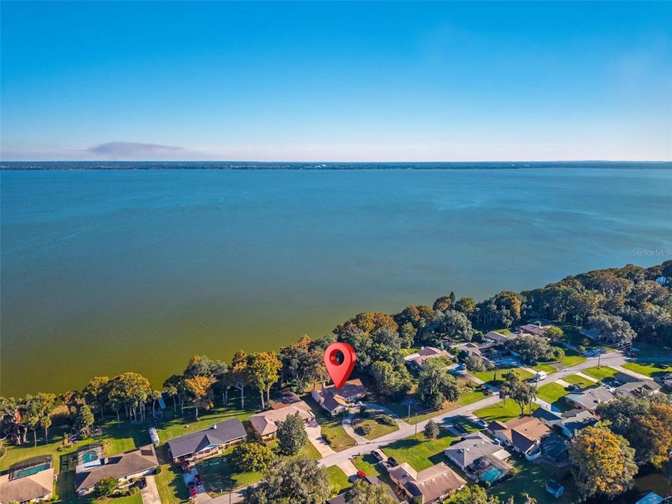 For Sale: $650,000 (3 beds, 2 baths, 2232 Square Feet)