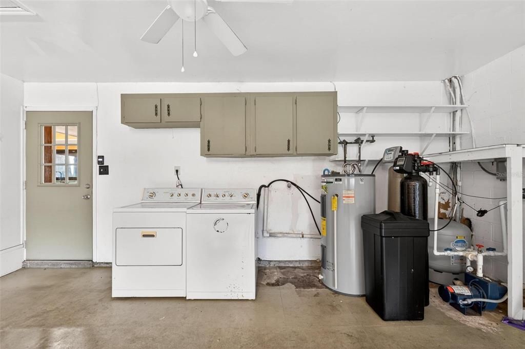 For Sale: $650,000 (3 beds, 2 baths, 2232 Square Feet)