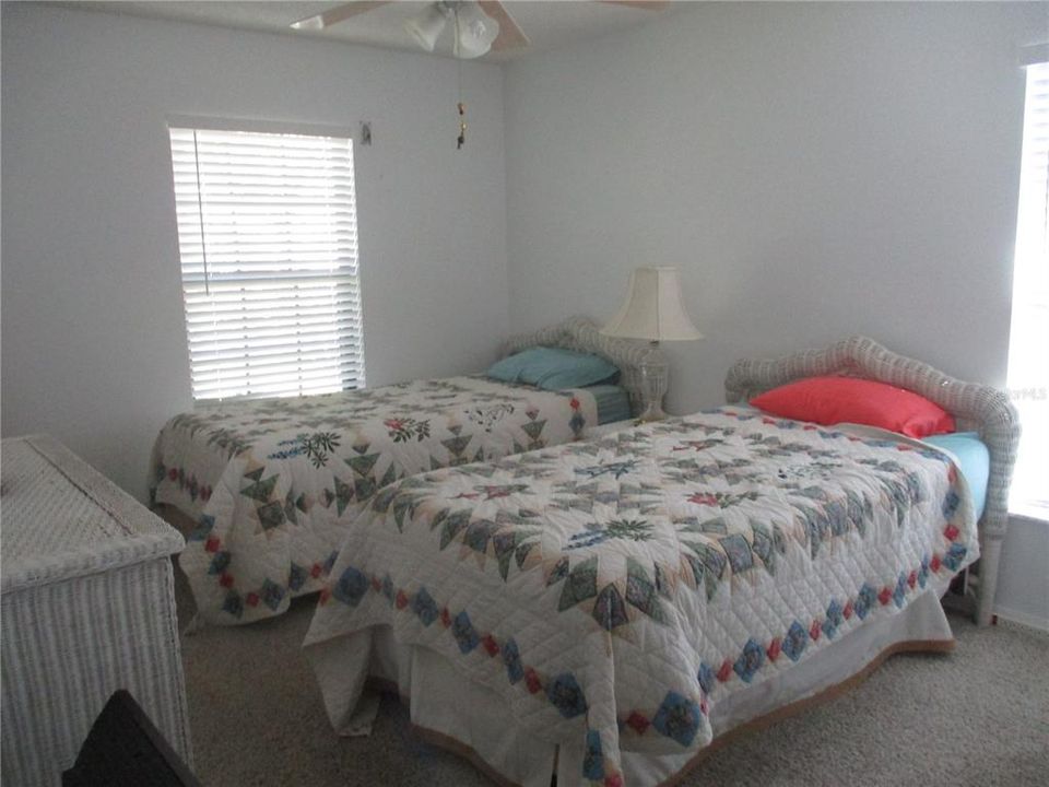 For Rent: $2,050 (2 beds, 2 baths, 1661 Square Feet)