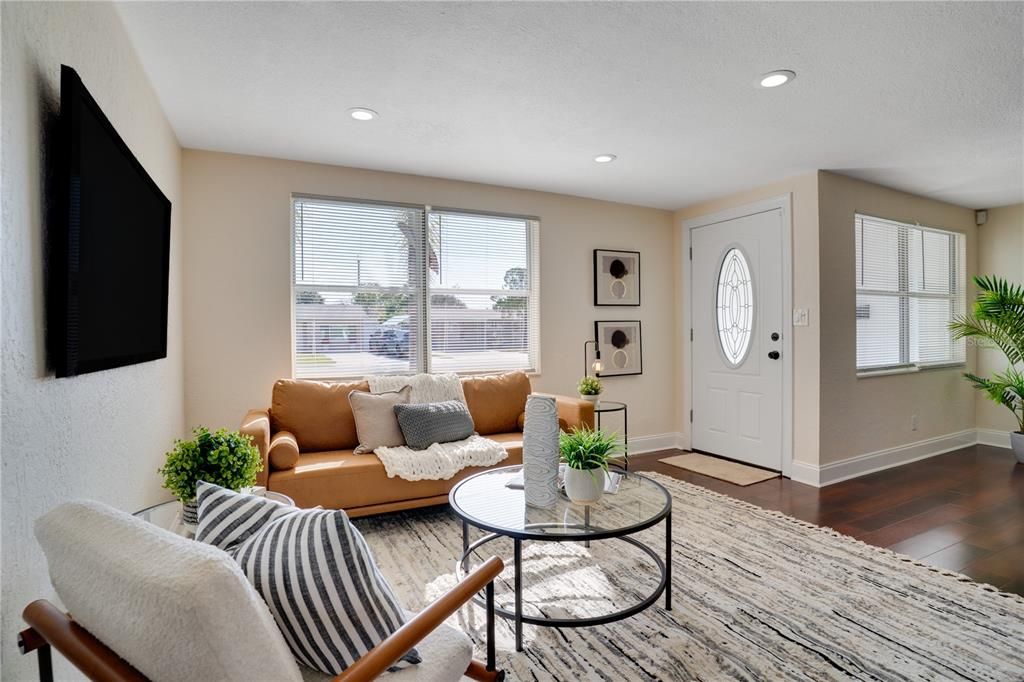 En Venta: $319,000 (2 camas, 1 baños, 1004 Pies cuadrados)