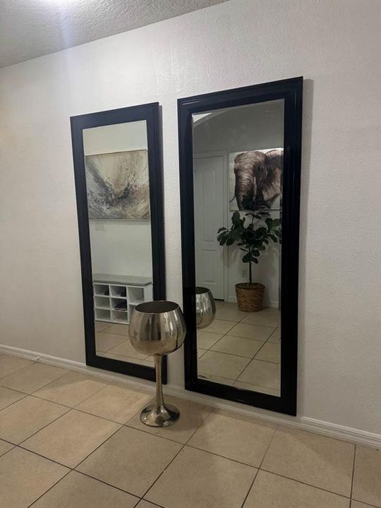 На продажу: $335,000 (3 спален, 2 ванн, 1706 Квадратных фут)