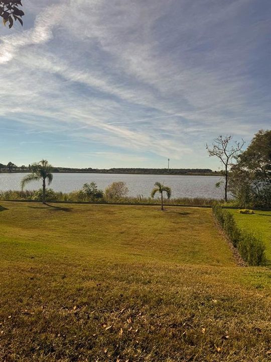 На продажу: $335,000 (3 спален, 2 ванн, 1706 Квадратных фут)