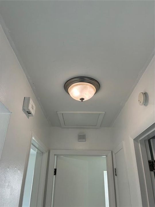 出租: $1,895 (3 贝兹, 2 浴室, 984 平方英尺)