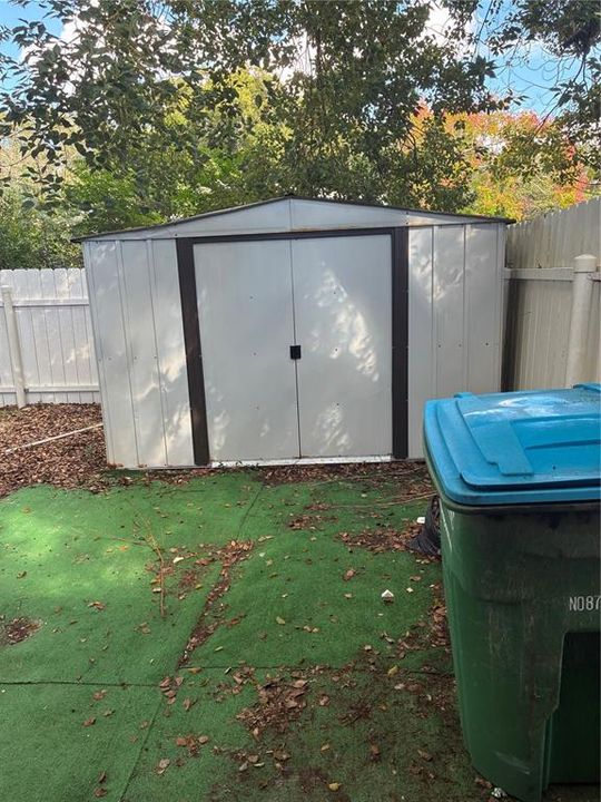 出租: $1,895 (3 贝兹, 2 浴室, 984 平方英尺)